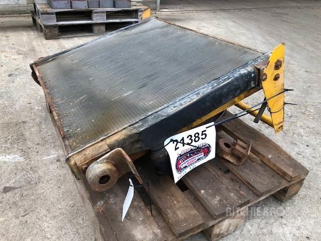  Køler ex. Volvo A20 Motores