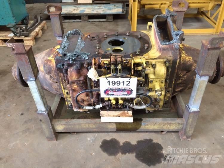 Komatsu D37P-5 Køregear Transmisión
