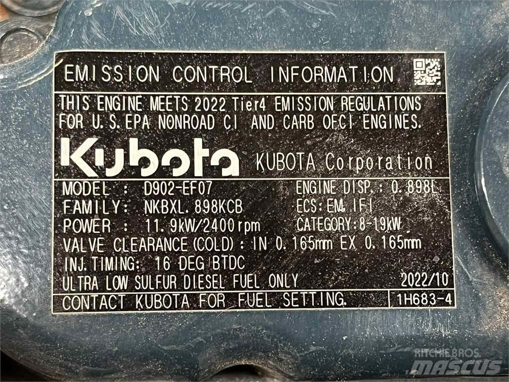 Kubota D902-EF07 motor Motores