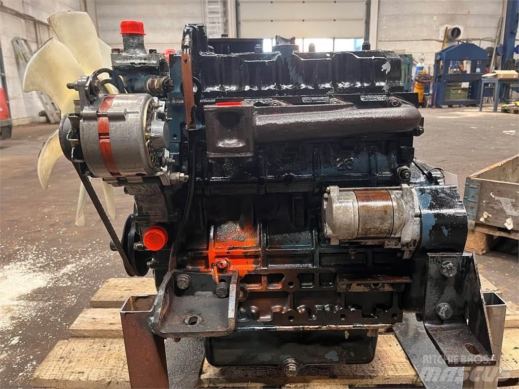 Kubota V2203 motor Motores