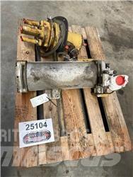  Motoroliekøler ex. Cat 330B Motores