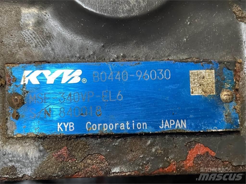 New Holland E485B Køregear Transmisión