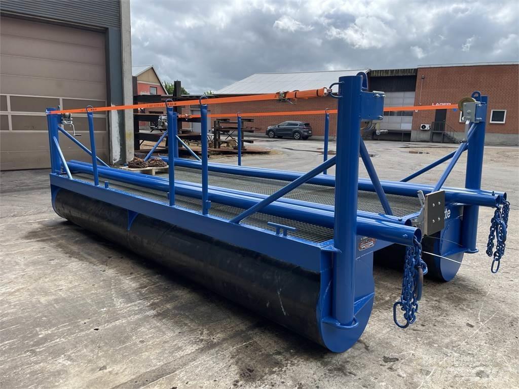 Pram med 2 pontoner Barcos / barcazas de carga