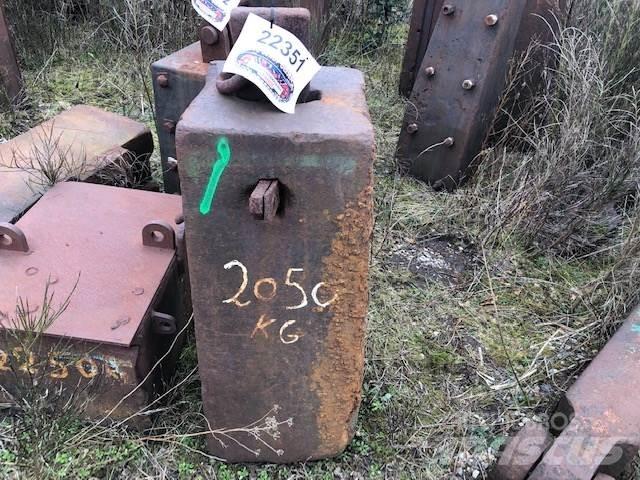  Rammeslag ca. 2050 kg Otros componentes