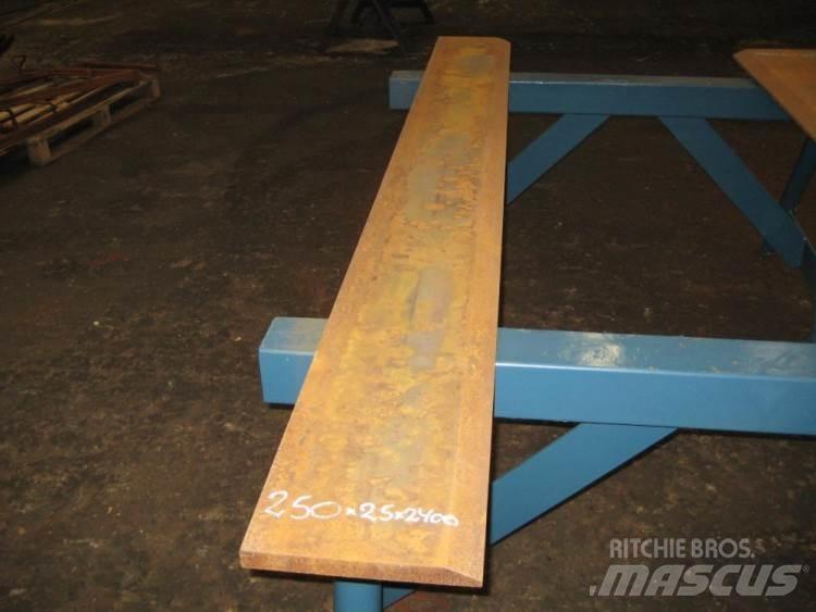  Skærstål 250x25x2300 mm Construcción - Otros