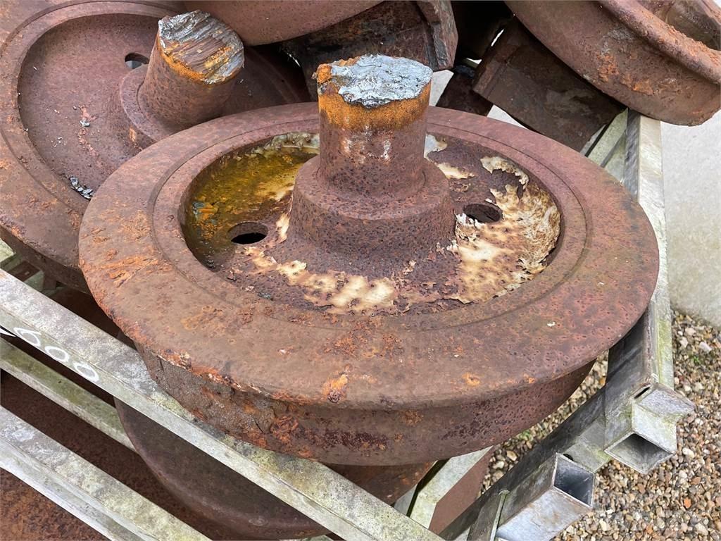  Skinnehjul, ø600 mm + flange Neumáticos, ruedas y llantas