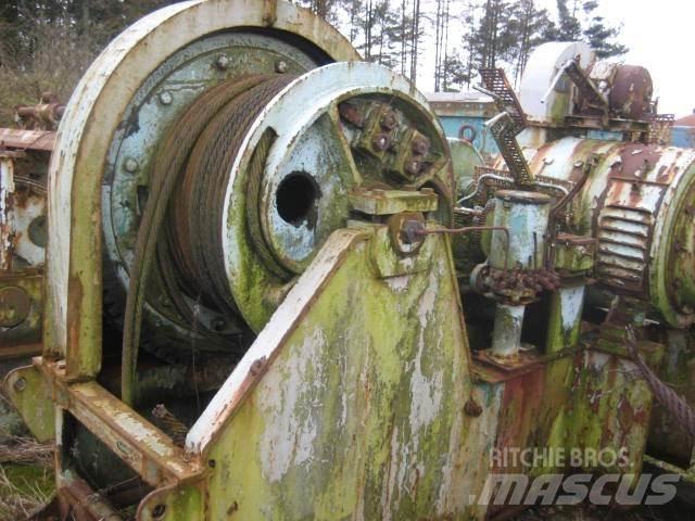  Støttebensspil ex. Storhavn Montacargas y elevadores de material