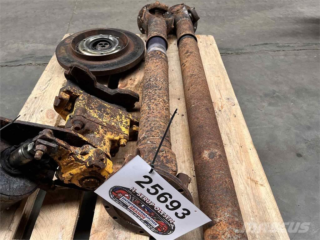 Volvo A25C 6x6 kardan Otros componentes