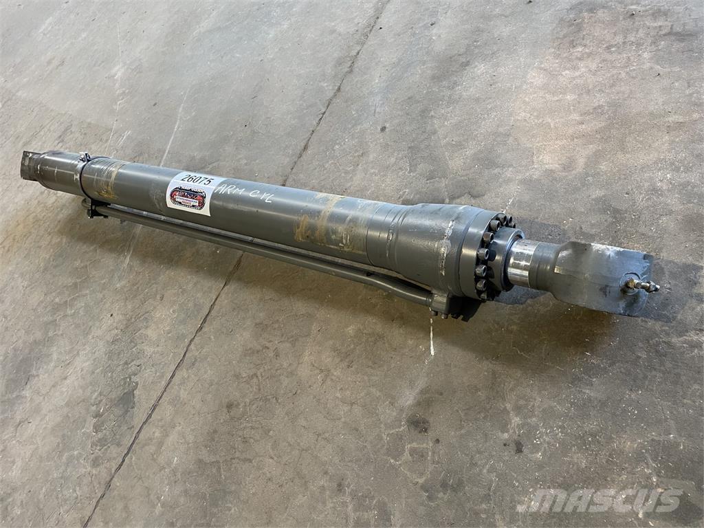 Volvo EC240CL armcylinder Hidráulicos