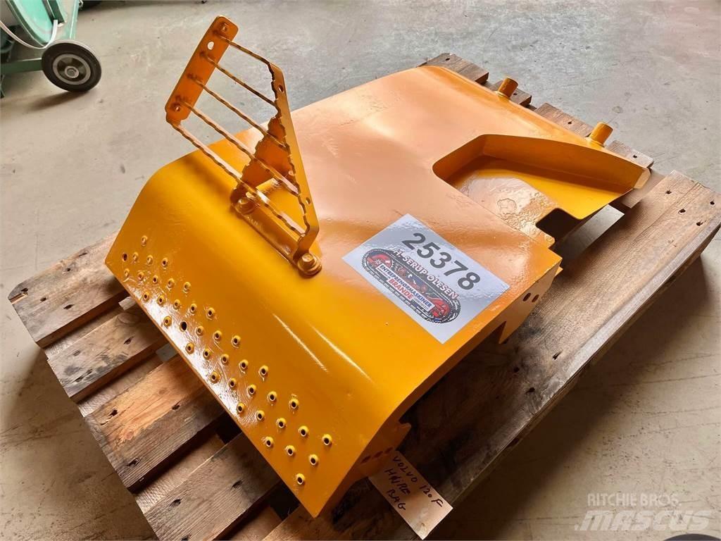 Volvo L120F bagskærm Otros componentes
