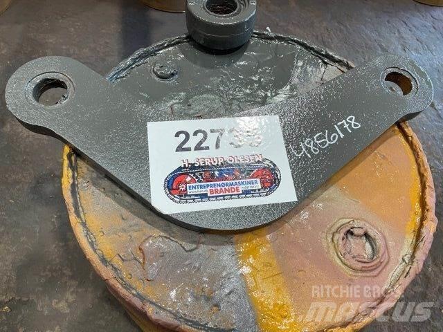 Volvo L90B Link Arm Otros componentes