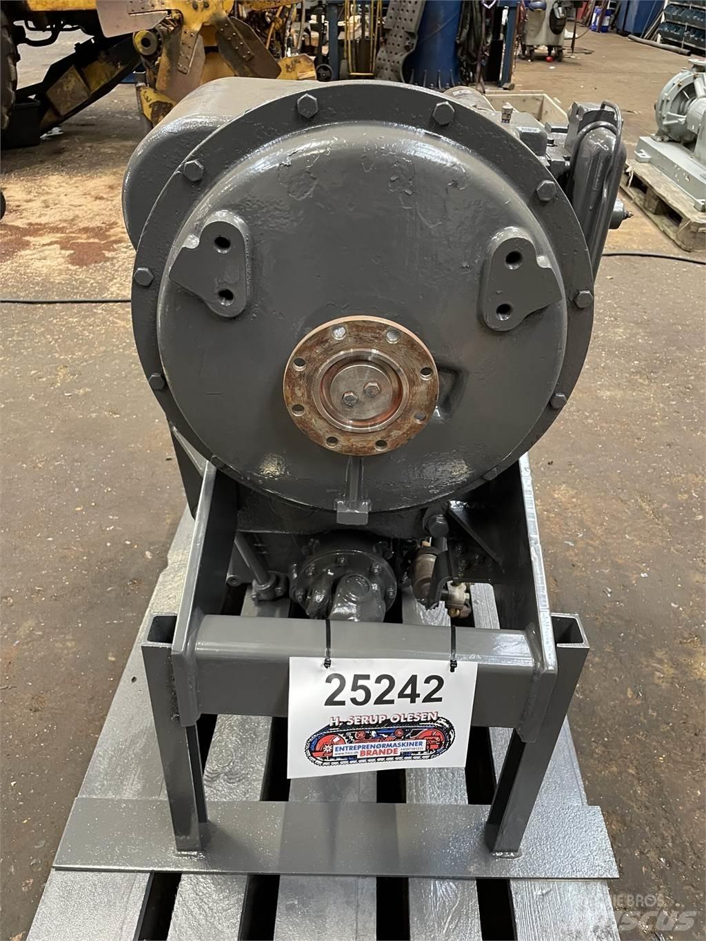 ZF 3WG-180 transmission Transmisión