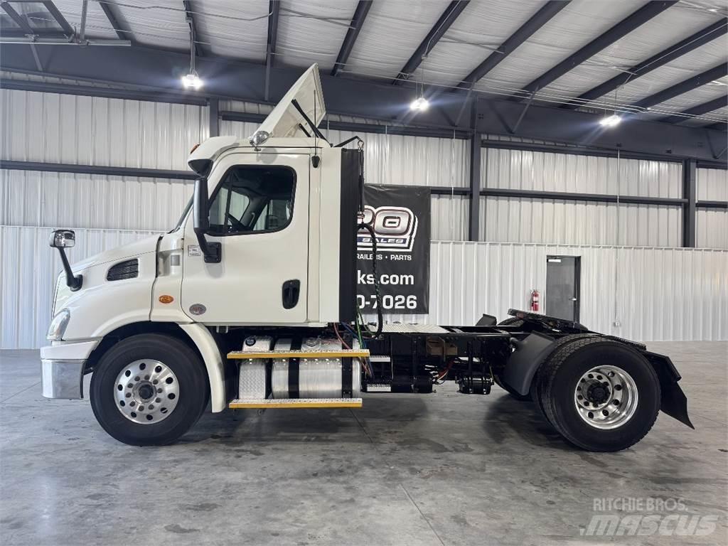 Freightliner CA113 Cabezas tractoras