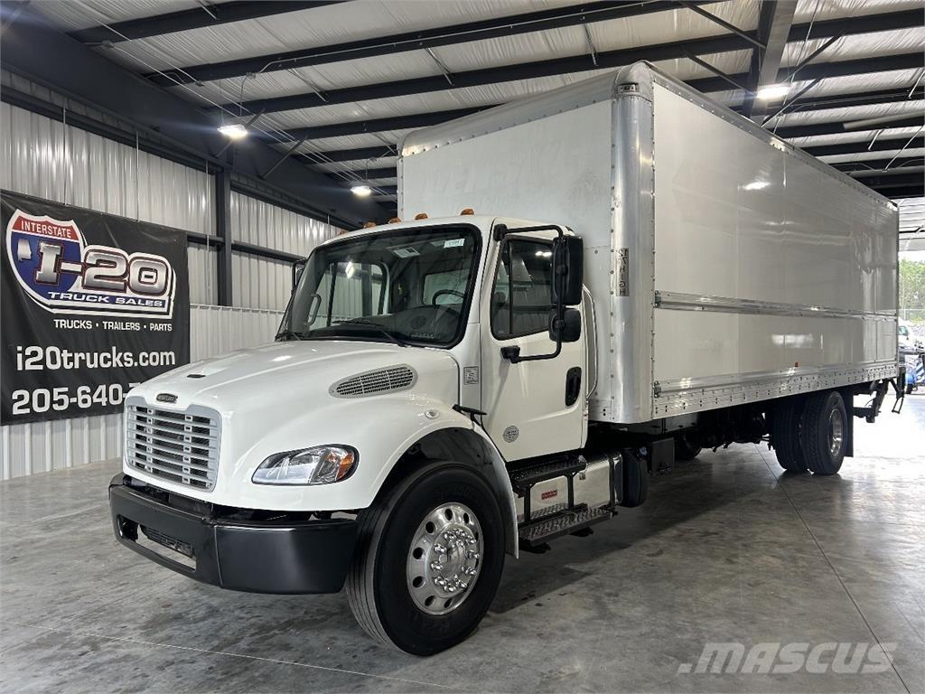 Freightliner M2 Camiones caja cerrada