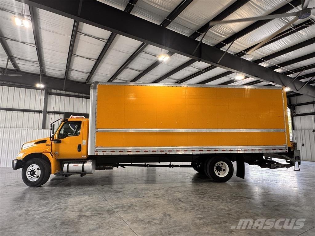 International MV607 Camiones caja cerrada