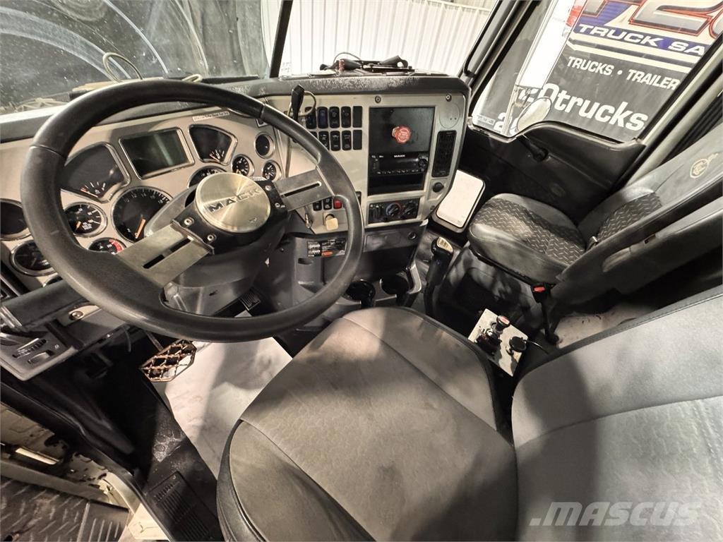 Mack Granite Camiones bañeras basculantes o volquetes