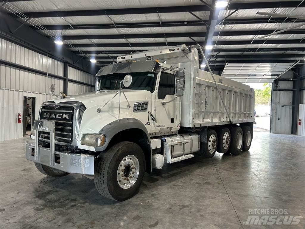 Mack GU713 Camiones bañeras basculantes o volquetes