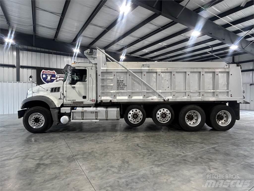 Mack GU713 Camiones bañeras basculantes o volquetes
