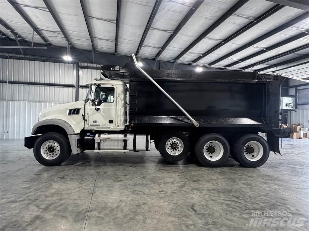 Mack GU713 Camiones bañeras basculantes o volquetes