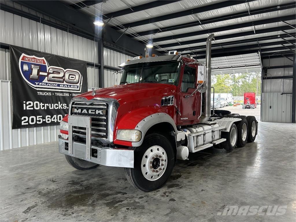 Mack GU713 Cabezas tractoras