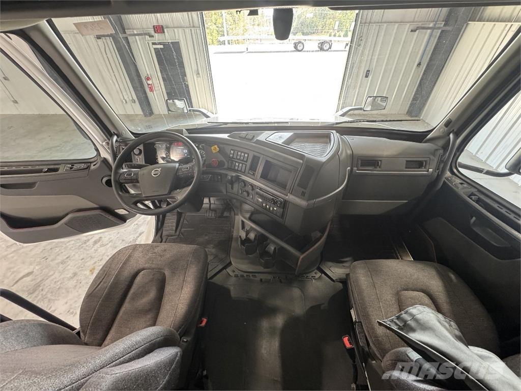 Volvo VNL760 Cabezas tractoras