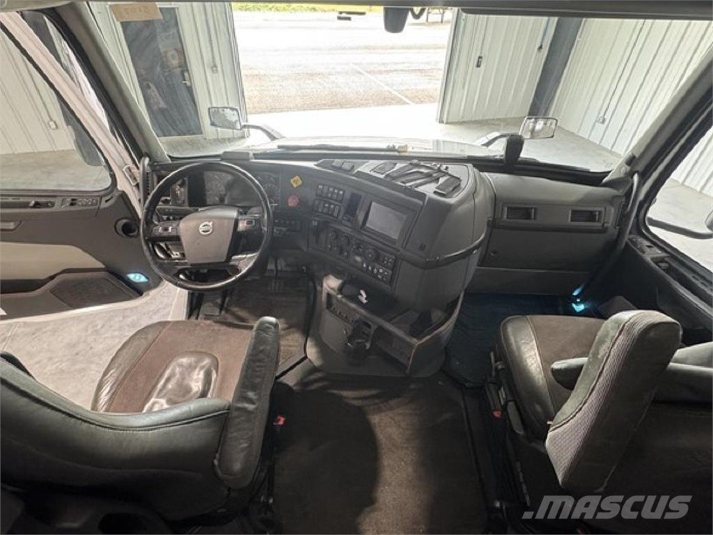 Volvo VNL860 Cabezas tractoras
