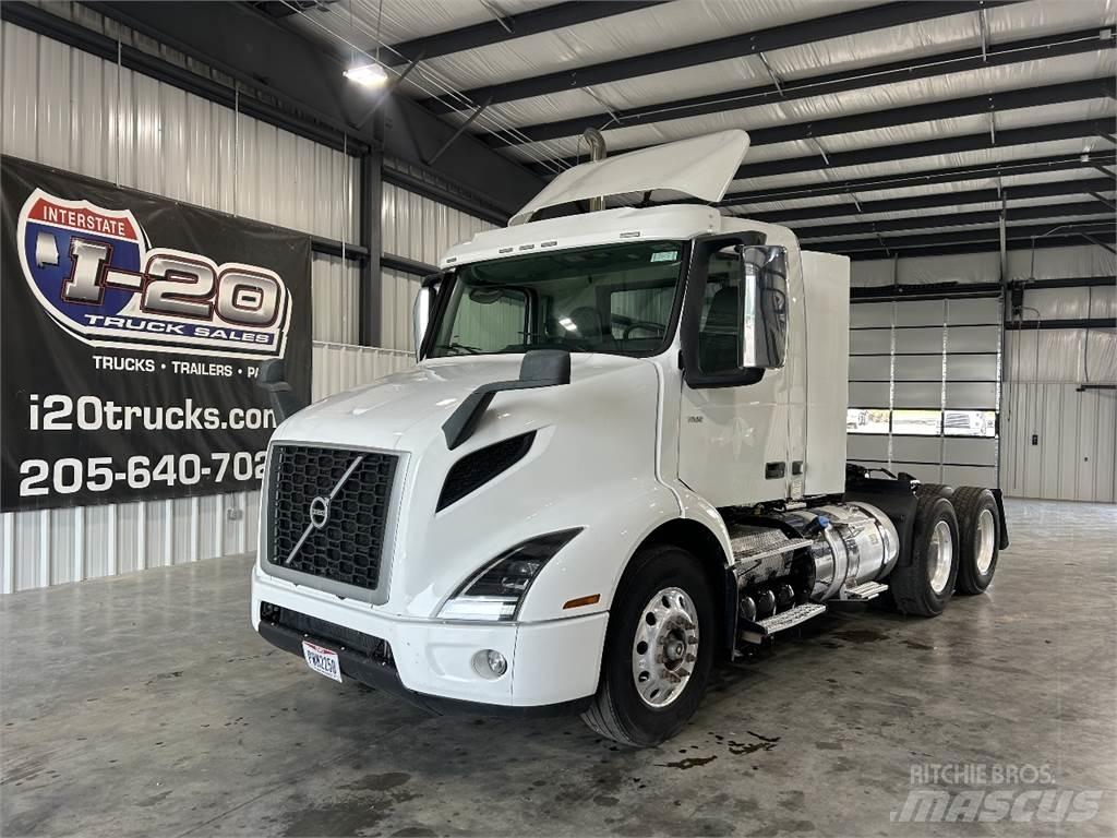 Volvo VNR64T300 Cabezas tractoras