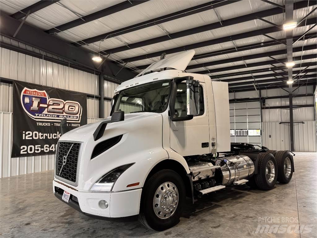 Volvo VNR64T300 Cabezas tractoras