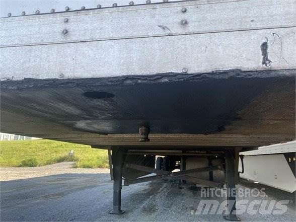 Utility 3000R REEFER Remolques isotermos/frigoríficos