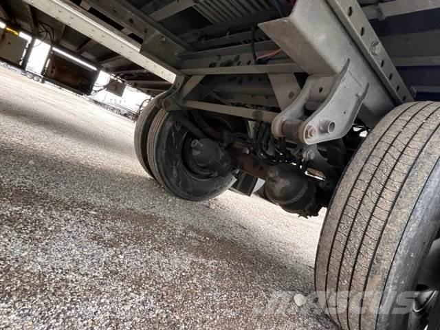 Wabash 28FT PUP TRAILER Bañera
