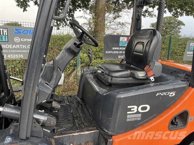 Doosan D30S-5 Otras carretillas elevadoras