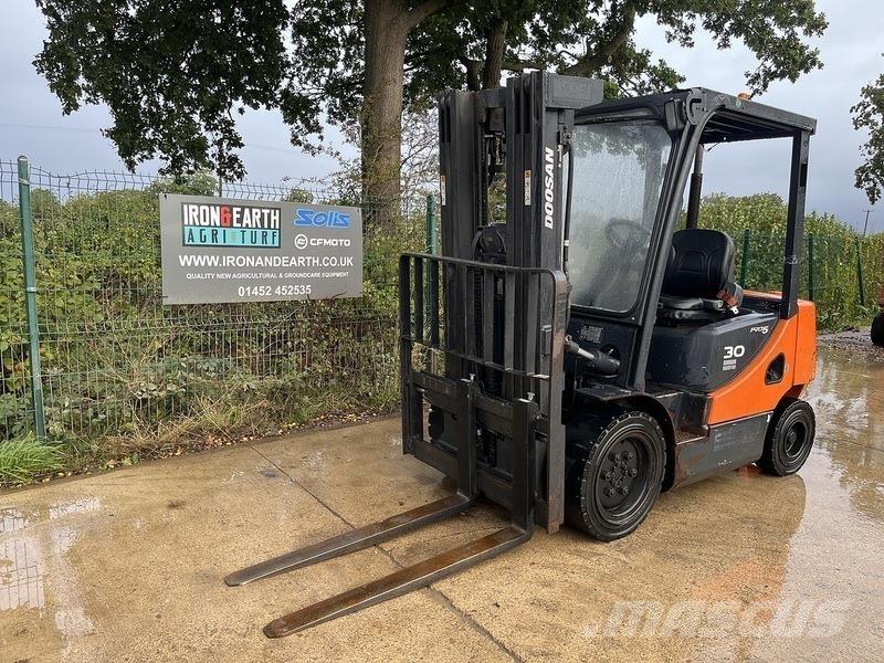 Doosan D30S-5 Otras carretillas elevadoras