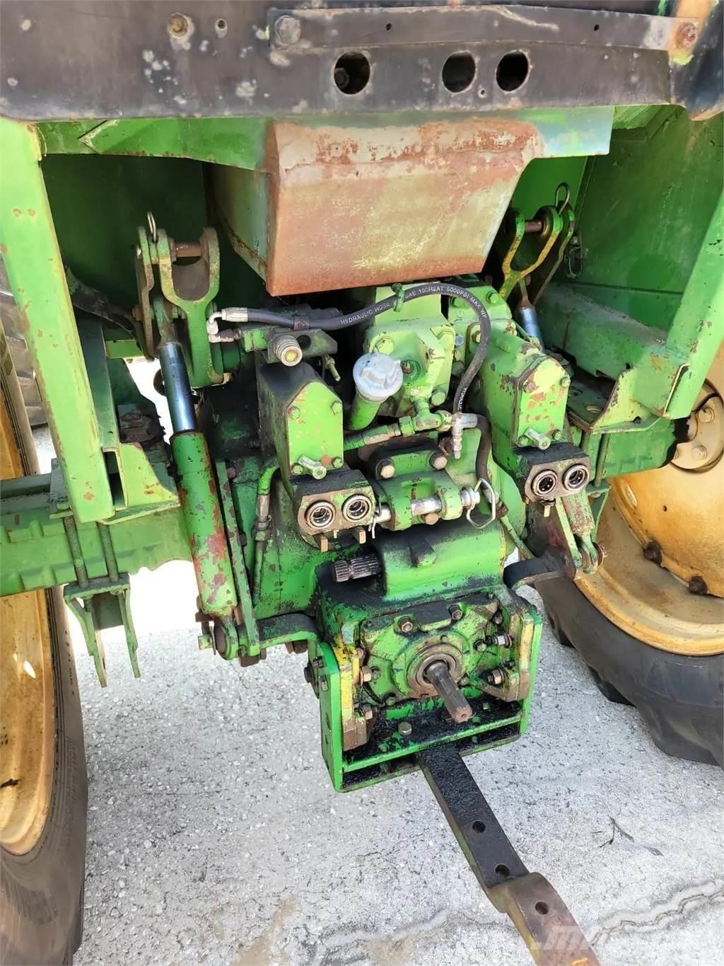 John Deere 4230 Tractores