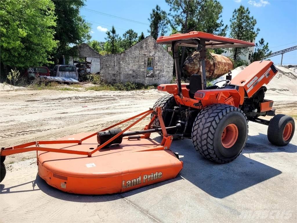 Kubota M4700 Otros componentes