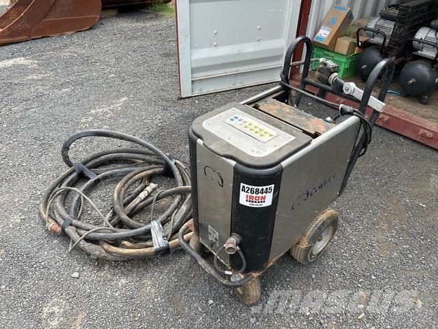  Aero 40FP Construcción - Otros