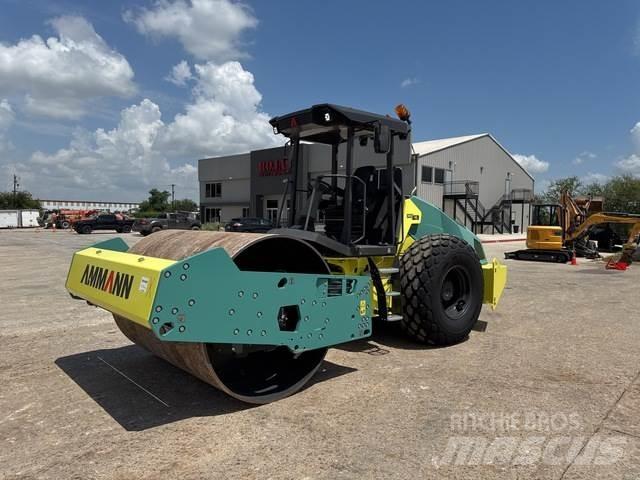 Ammann ARS 110 Rodillos de un solo tambor