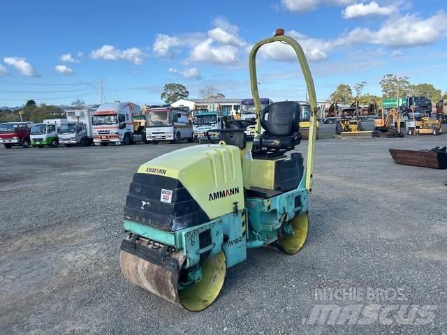 Ammann AV12-2 Rodillos de doble tambor