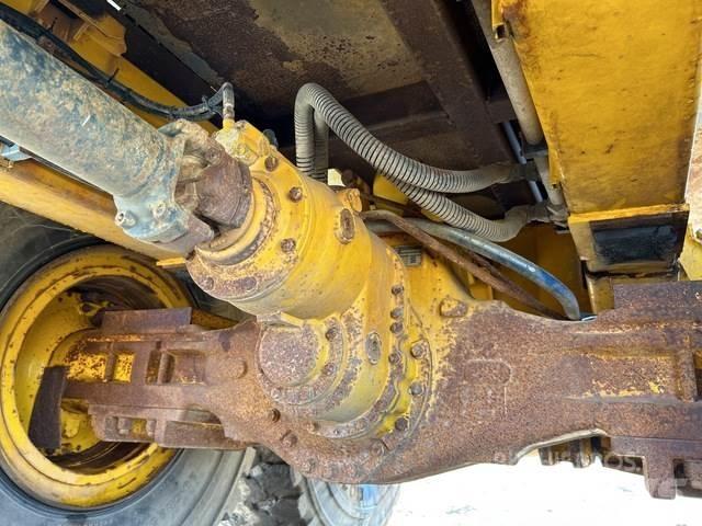 Astra ADT40 Camiones cisterna