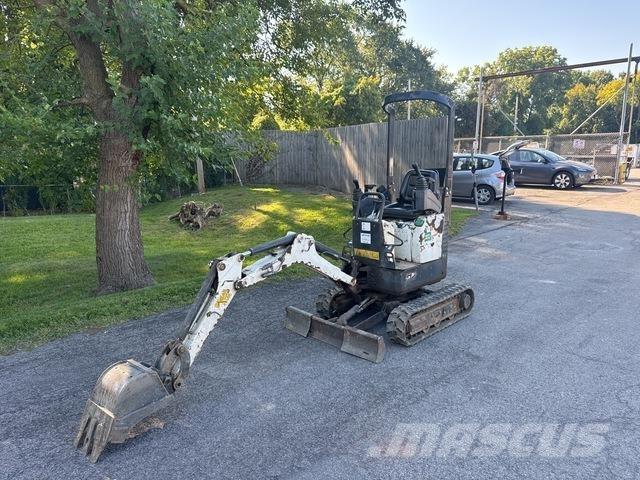 Bobcat E10 Excavadoras de cadenas