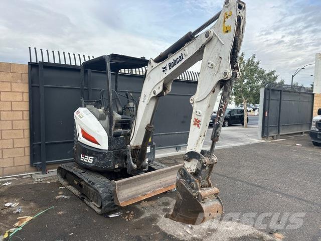 Bobcat E26 Excavadoras de cadenas