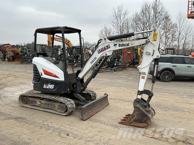 Bobcat E26 Excavadoras de cadenas