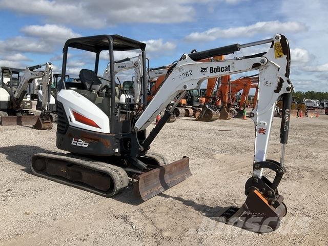 Bobcat E26 Excavadoras de cadenas