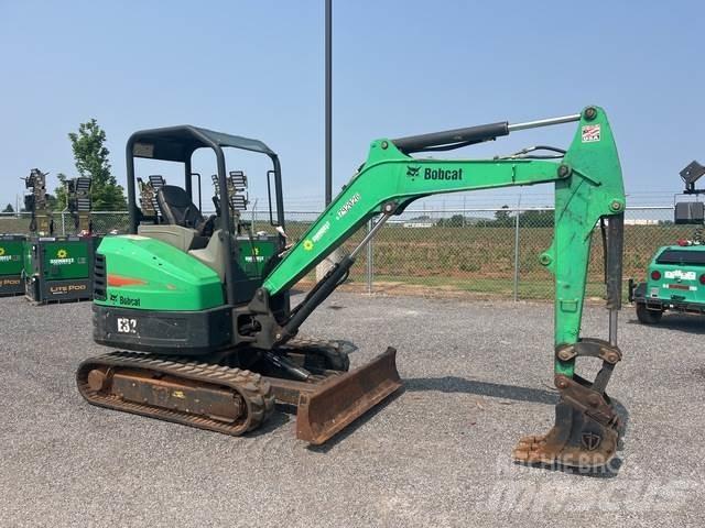 Bobcat E32 Excavadoras de cadenas
