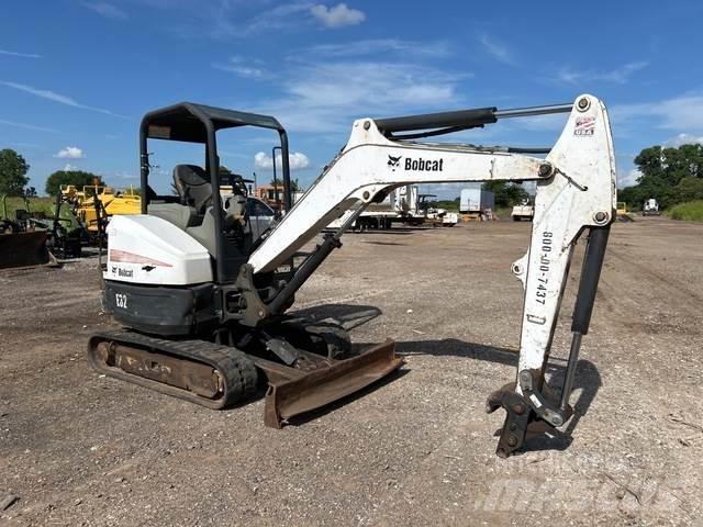 Bobcat E32 Excavadoras de cadenas