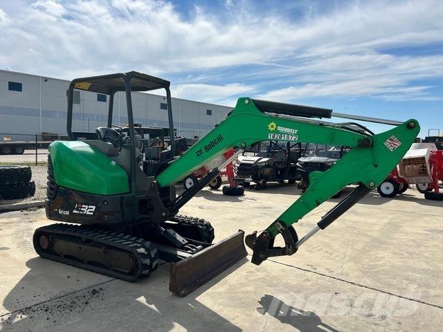 Bobcat E32 Excavadoras de cadenas