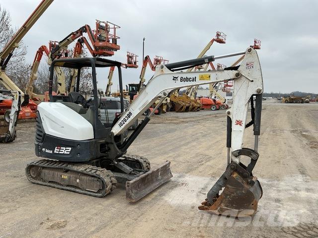 Bobcat E32 Excavadoras de cadenas