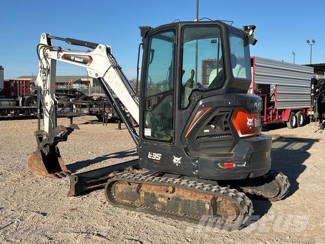 Bobcat E35 Excavadoras de cadenas