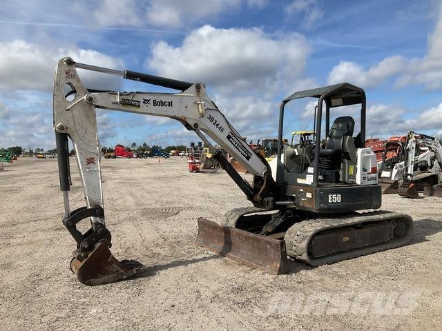 Bobcat E50 Excavadoras de cadenas