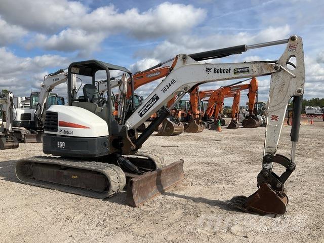Bobcat E50 Excavadoras de cadenas