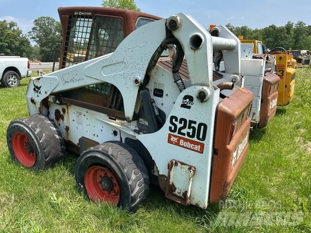Bobcat S250 Minicargadoras